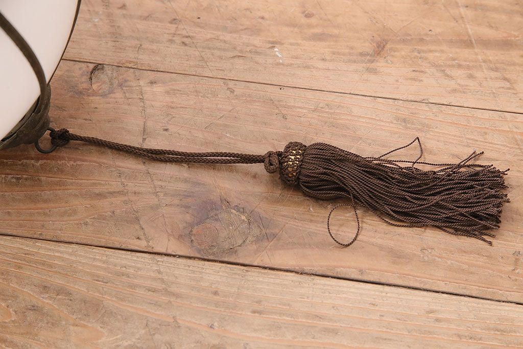 和製アンティーク　オリエンタルな雰囲気漂うタッセル(飾り房)付きの吊り下げ照明(天井照明)(R-047820)