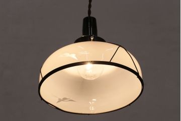 アンティーク照明　セルロイド装飾　柔らかな光に飛ぶ鶴が浮かぶ天井照明(ペンダントライト、吊り下げ照明、セル巻)(R-047823)