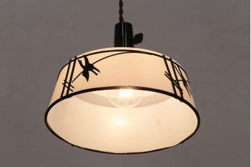 レトロ照明　ベークライト製　鶴のセルロイド装飾がアクセントになったペンダントライト(天井照明、吊り下げ照明、セル巻き)(R-047824)