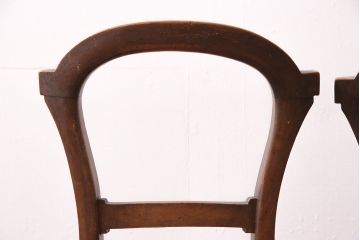 イギリスアンティーク　彫りがアクセントになったマホガニー材製のバルーンバックチェア4脚セット(ダイニングチェア、椅子)(R-047833)