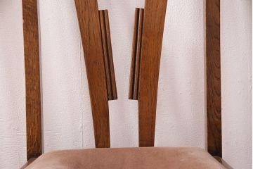 イギリスアンティーク　個性的な背もたれのデザインがお洒落なオーク材のチェア4脚セット(ダイニングチェア、椅子)(R-047834)