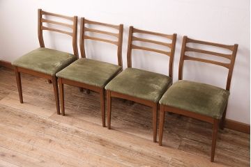 北欧ビンテージ　程よいデザイン性が魅力的なチーク材のチェア4脚セット(ダイニングチェア、椅子)(R-047836)