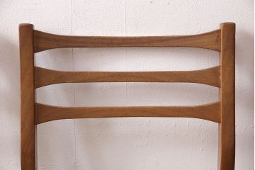 北欧ビンテージ　程よいデザイン性が魅力的なチーク材のチェア4脚セット(ダイニングチェア、椅子)(R-047836)