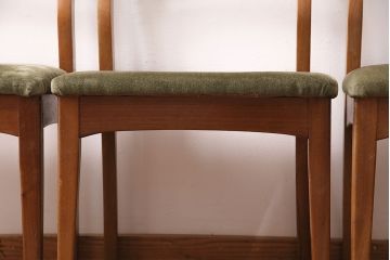北欧ビンテージ　程よいデザイン性が魅力的なチーク材のチェア4脚セット(ダイニングチェア、椅子)(R-047836)