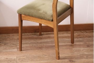 北欧ビンテージ　程よいデザイン性が魅力的なチーク材のチェア4脚セット(ダイニングチェア、椅子)(R-047836)