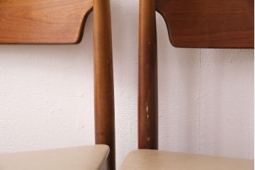 イギリスビンテージ　背もたれのデザインがアクセントになるチーク材のチェア4脚セット(ダイニングチェア、椅子、バラ売り可能)(R-047837)