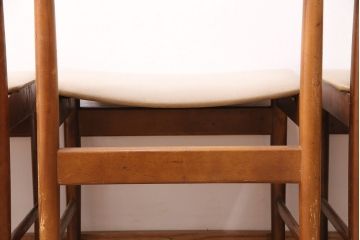 イギリスビンテージ　背もたれのデザインがアクセントになるチーク材のチェア4脚セット(ダイニングチェア、椅子、バラ売り可能)(R-047837)