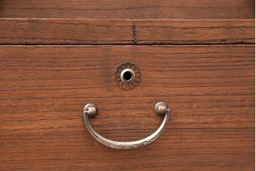 和製アンティーク　スタイリッシュに生まれ変わったレトロモダンな組子入り箪笥ローボード(時代箪笥、収納棚、戸棚)(R-047840)