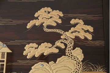 中古　輪島塗　縞黒檀材製　黒漆と蒔絵が美しい和の風情溢れるガラス天板付きの座卓(定価約180万円)(ローテーブル)(R-047841)