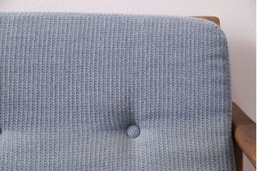 和製ビンテージ　ゆったりくつろげる座面の広さが魅力のブナ材製1人掛けソファ2脚セット(アームチェア)(R-047847)