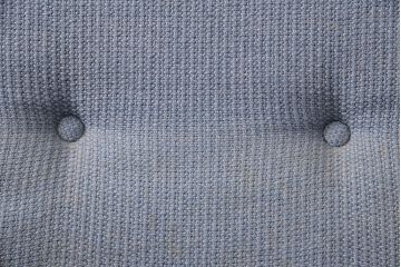 和製ビンテージ　ゆったりくつろげる座面の広さが魅力のブナ材製1人掛けソファ2脚セット(アームチェア)(R-047847)