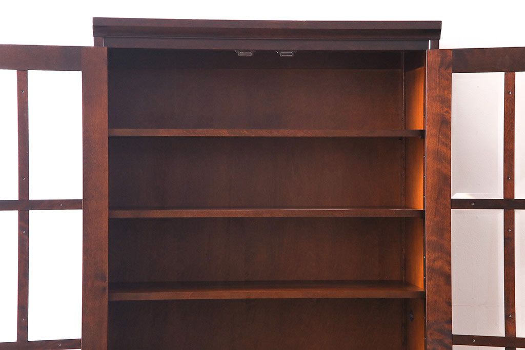 中古美品　北海道民芸家具　HM114K　スリムで上品な本箱(ブックケース、キャビネット、飾り棚)(定価約25万7千円)