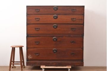 和製アンティーク　前面ケヤキ材　鶴亀金具　時代の風情が漂う二本松箪笥(重ね箪笥、衣装箪笥、整理箪笥、引き出し)(R-047855)