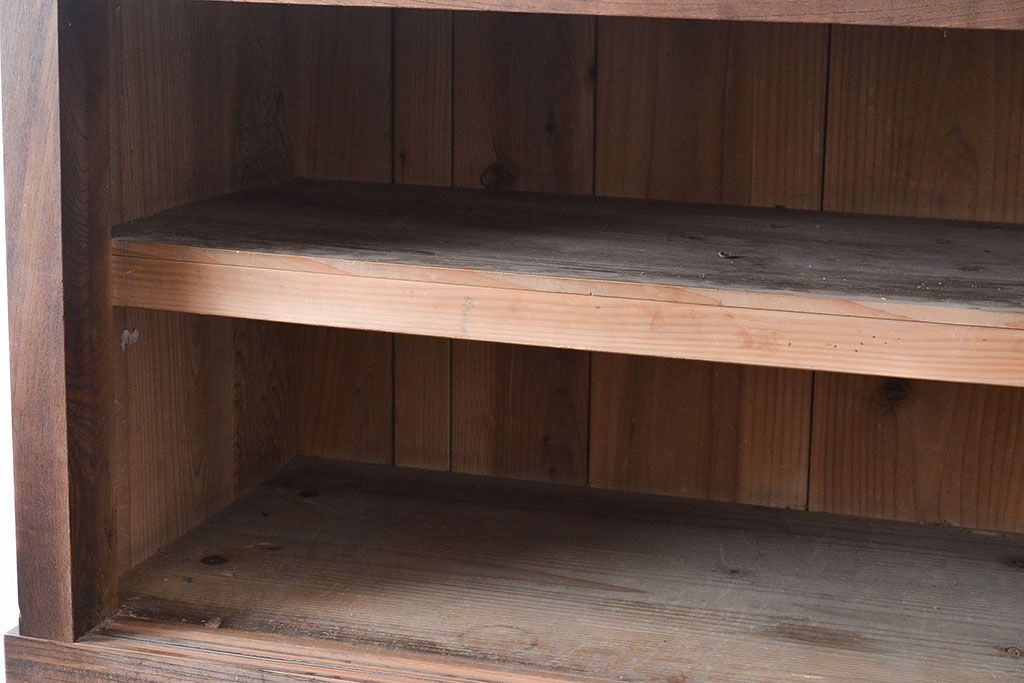 和製アンティーク　前面ケヤキ材　味のある木肌と力強い杢目が魅力的な重ね箪笥(時代箪笥、収納棚)(R-047858)