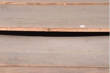 和製アンティーク　前面ケヤキ材　味のある木肌と力強い杢目が魅力的な重ね箪笥(時代箪笥、収納棚)(R-047858)