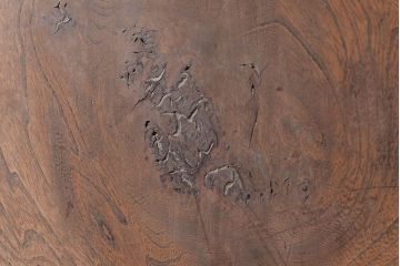 和製アンティーク　前面ケヤキ材　味のある木肌と力強い杢目が魅力的な重ね箪笥(時代箪笥、収納棚)(R-047858)