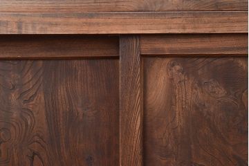 和製アンティーク　前面ケヤキ材　味のある木肌と力強い杢目が魅力的な重ね箪笥(時代箪笥、収納棚)(R-047858)