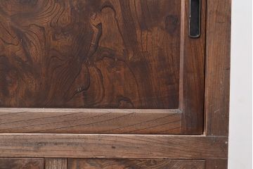 和製アンティーク　前面ケヤキ材　味のある木肌と力強い杢目が魅力的な重ね箪笥(時代箪笥、収納棚)(R-047858)