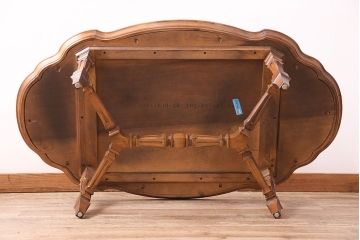 中古　DREXEL HERITAGE(ドレクセルヘリテイジ)　Cameo Classics(キャメオクラシックス)　優雅なひとときを演出するカクテルテーブル(定価約60万円)(センターテーブル)(R-047871)