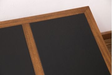 中古　DREXEL HERITAGE(ドレクセルヘリテイジ)　Triune(トライユン)　レザートップが格好いいマホガニー材製のデスク(両袖机、在宅ワーク、在宅用ワークデスク)(定価約75万円)(R-047872)