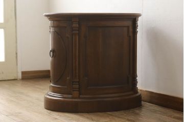 中古　DREXEL HERITAGE(ドレクセルヘリテイジ)　Cameo Classics(キャメオクラシックス)　独特なフォルムが存在感を放つドラムテーブル(定価約26万円)(サイドテーブル)(R-047873)