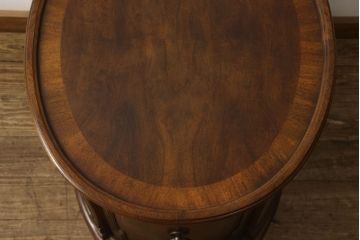 中古　DREXEL HERITAGE(ドレクセルヘリテイジ)　Cameo Classics(キャメオクラシックス)　独特なフォルムが存在感を放つドラムテーブル(定価約26万円)(サイドテーブル)(R-047873)
