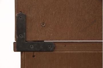 ヴィンテージ　DREXEL HERITAGE(ドレクセルヘリテイジ)　希少品!Italian Provincial(イタリアン プロヴィンシャル)シリーズのマホガニー材製キャビネット(定価約45万円)(収納棚、飾り棚、ビンテージ)(R-047874)