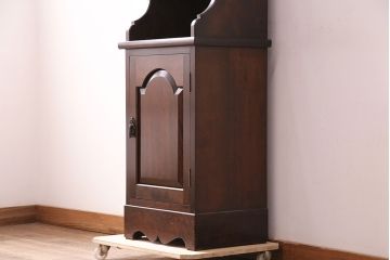 中古　松本民芸家具　気品漂うシックな雰囲気が魅力のB型時計台(ホールクロック、戸棚、収納棚、陳列棚)(定価約49万6千円)(R-047875)