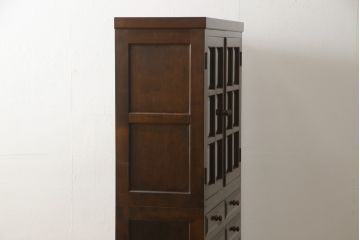 中古　松本民芸家具　シックな佇まいが魅力のG-1型面取り食器棚(収納棚、カップボード)(R-047878)