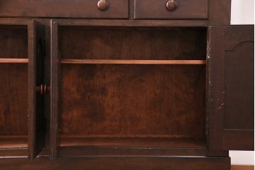 中古　松本民芸家具　シックなデザインが高級感漂うF型食器棚(カップボード、飾り棚、収納棚、戸棚、本箱、ブックケース、キャビネット、上下バラ売り可能)(R-047881)