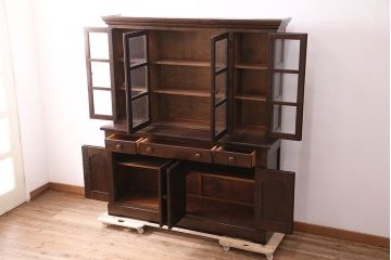 中古　松本民芸家具　シックなデザインが高級感漂うF型食器棚(カップボード、飾り棚、収納棚、戸棚、本箱、ブックケース、キャビネット、上下バラ売り可能)(R-047881)