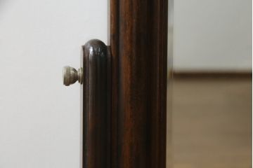 中古　松本民芸家具　シックな佇まいが魅力的なA型置き鏡(ミラー)(定価約14万3千円)(R-047882)