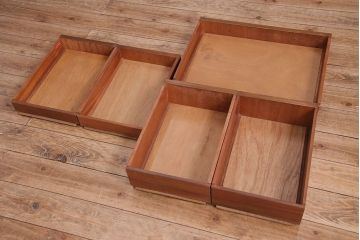 ビンテージ　IAN HENDERSON design　チーク材　イギリスから届きました!スタイリッシュな書斎に置きたくなるデスク(ワークデスク、机、在宅ワーク、在宅用)(R-047885)