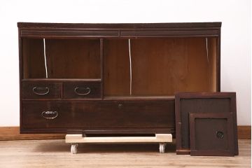 和製アンティーク　昭和レトロ　戸棚と引き出し3杯!ノスタルジックな雰囲気が素敵な箪笥サイドボード(収納棚、リビングボード、キャビネット)(R-047887)