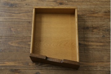 中古　DREXEL HERITAGE(ドレクセルヘリテイジ)　Triune(トライユン)　凛とした佇まいの食器棚　定価約90万円相当　(R-047891)