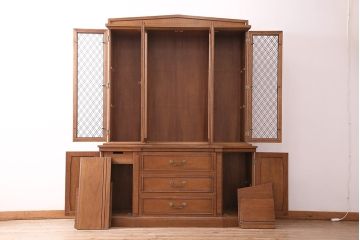 中古　DREXEL HERITAGE(ドレクセルヘリテイジ)　Triune(トライユン)　凛とした佇まいの食器棚(カップボード、キャビネット、飾り棚、戸棚、収納棚、本箱、ブックケース)(定価約90万円)(R-047891)