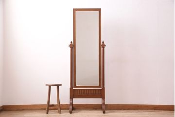 中古　DREXEL HERITAGE(ドレクセルヘリテイジ)　Triune(トライユン)シリーズ　上品なデザインが高級感を感じさせるスタンドミラー(鏡、特注品)(R-047894)