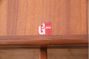 ヴィンテージ家具　G-PLAN(ジープラン) 北欧家具　チーク材　ほっこりとした優しい雰囲気を添えるオーバル型のエクステンションテーブル(ダイニングテーブル、ビンテージ)(R-047900)