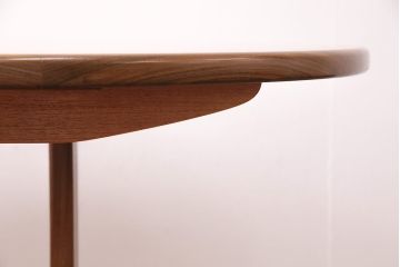 ヴィンテージ家具　G-PLAN(ジープラン) 北欧家具　チーク材　ほっこりとした優しい雰囲気を添えるオーバル型のエクステンションテーブル(ダイニングテーブル、ビンテージ)(R-047901)