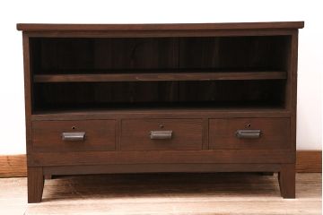 和製アンティーク　当店オリジナルの組子入り引き戸の箪笥ローボード(テレビ台、収納棚、リビングボード)(R-047903)