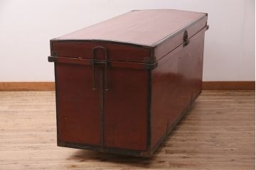 和製アンティーク　明治期　漆塗りが上品な雰囲気を高める長持(収納箱)(R-047905)