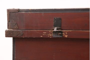和製アンティーク　明治期　漆塗りが上品な雰囲気を高める長持(収納箱)(R-047905)