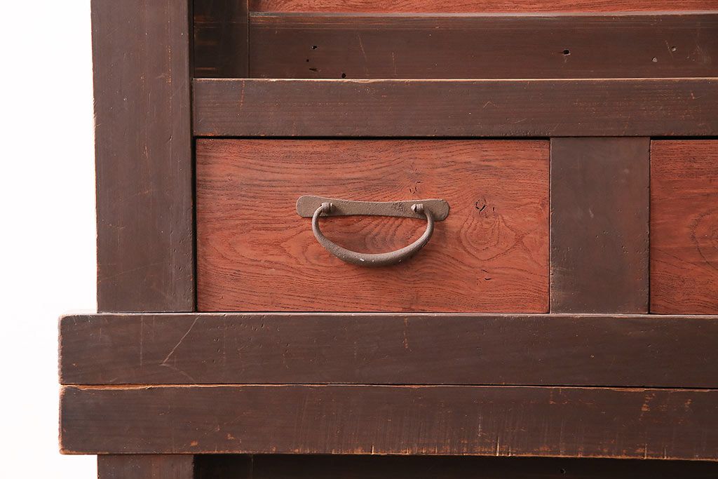 和製アンティーク　前面ヒノキ材・ケヤキ材　上品な和の雰囲気づくりにおすすめな関西水屋箪笥(重ね箪笥、収納棚、戸棚)(R-047906)