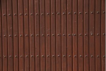 和製アンティーク　前面ヒノキ材・ケヤキ材　上品な和の雰囲気づくりにおすすめな関西水屋箪笥(重ね箪笥、収納棚、戸棚)(R-047906)