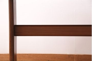 ヴィンテージ家具　人気のG-PLAN(ジープラン)!お部屋に優しい印象を与えるオーバル型のエクステンションテーブル(ダイニングテーブル、ビンテージ)(R-047909)
