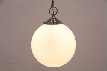 ビンテージ照明　シンプルな球体型の天井照明(ペンダントライト、吊り下げ照明)(R-047914)