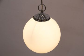 ビンテージ照明　シンプルな球体型の天井照明(ペンダントライト、吊り下げ照明)(R-047914)