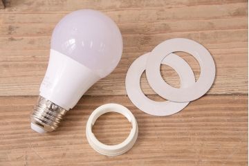 中古　2015年　C.KAWAI製　LG1511dv　モダンインテリアにぴったりのお洒落なスタンドライト(LED照明器具)(R-047923)