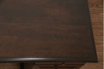ヴィンテージ　松本民芸家具　シックな色合いが上品なM型両袖机(両袖デスク、ワークデスク、ビンテージ)(定価約63万円)(R-047930)