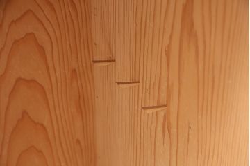 中古　民芸家具　杉材・桜皮　網代引戸が目を引く、手の込んだ造りが魅力の置き水屋(置水屋、茶水屋、茶道具、戸棚)(R-047931)